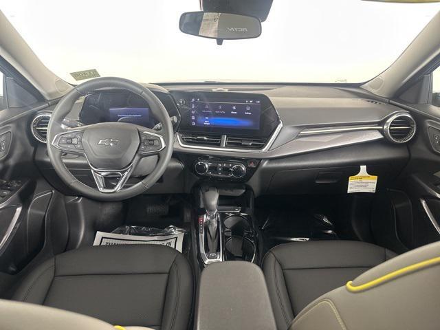 new 2025 Chevrolet Trax car, priced at $27,884