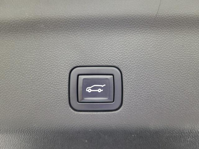 used 2022 Chevrolet Suburban car, priced at $48,977