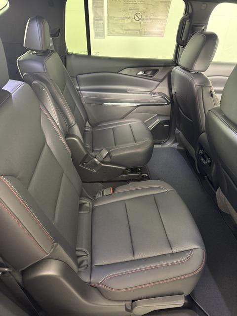 new 2026 Chevrolet Traverse car, priced at $57,455