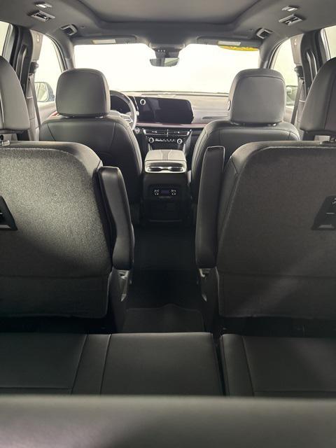 new 2026 Chevrolet Traverse car, priced at $57,455