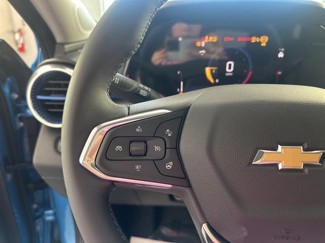 new 2025 Chevrolet Trax car, priced at $26,179
