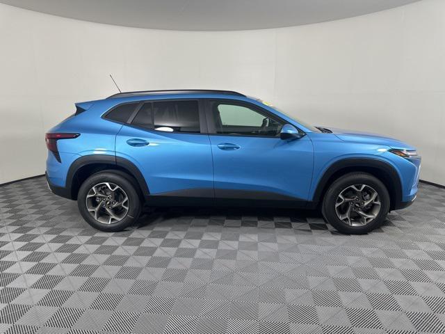 new 2025 Chevrolet Trax car, priced at $26,179