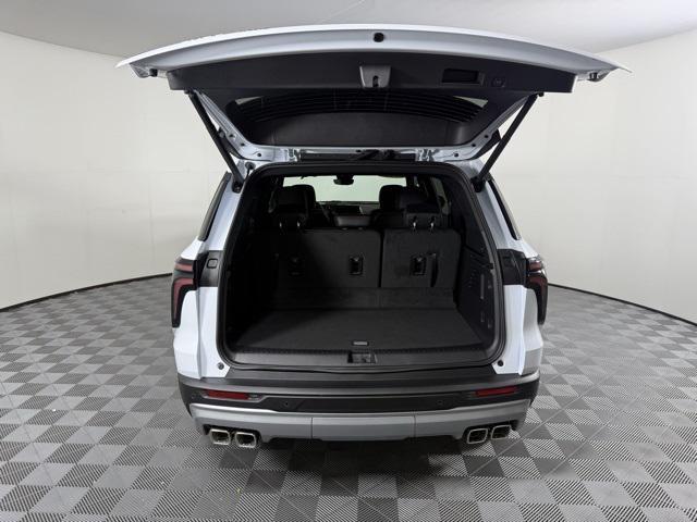 new 2026 Chevrolet Traverse car, priced at $56,950