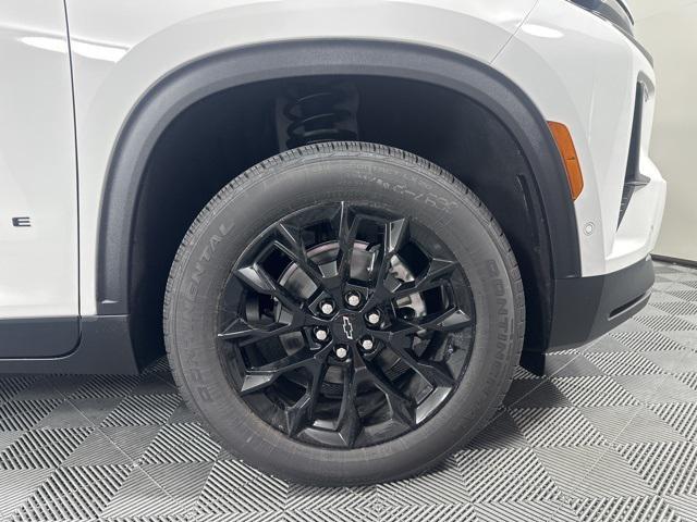 new 2025 Chevrolet Traverse car, priced at $51,915