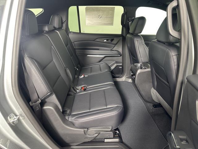 new 2026 Chevrolet Traverse car, priced at $50,855