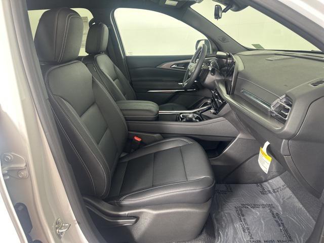 new 2026 Chevrolet Traverse car, priced at $47,363