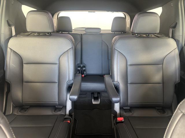new 2026 Chevrolet Traverse car, priced at $47,363