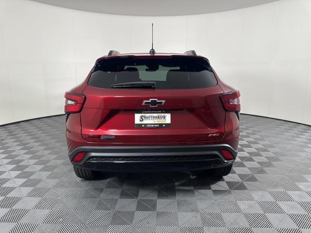 new 2025 Chevrolet Trax car, priced at $27,884
