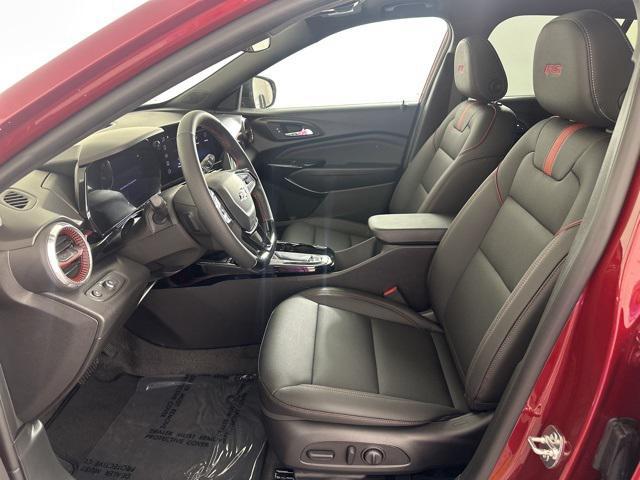new 2025 Chevrolet Trax car, priced at $27,884