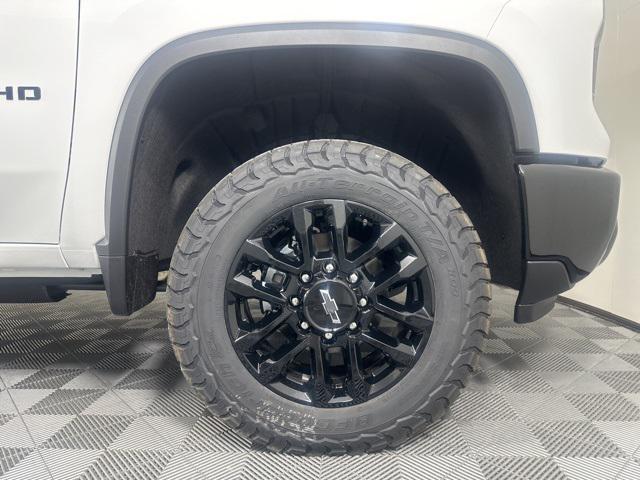 new 2025 Chevrolet Silverado 2500 car, priced at $70,244