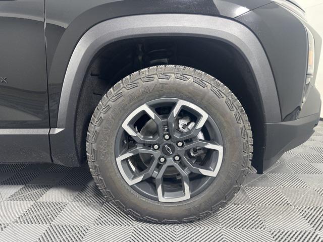 new 2025 Chevrolet Equinox car, priced at $40,469