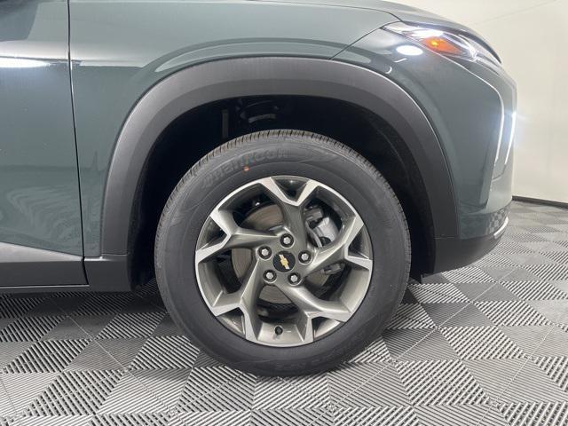 new 2025 Chevrolet Trax car, priced at $26,380