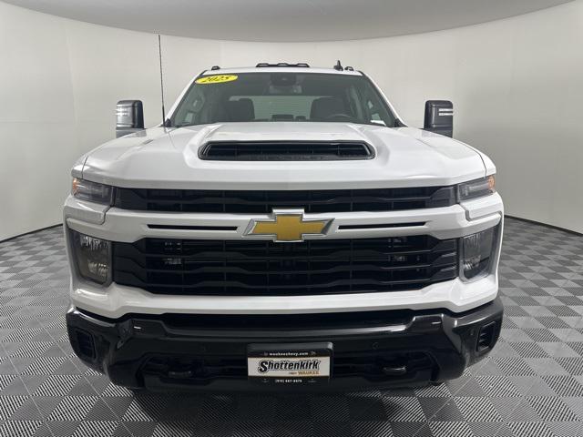 new 2025 Chevrolet Silverado 2500 car, priced at $65,107