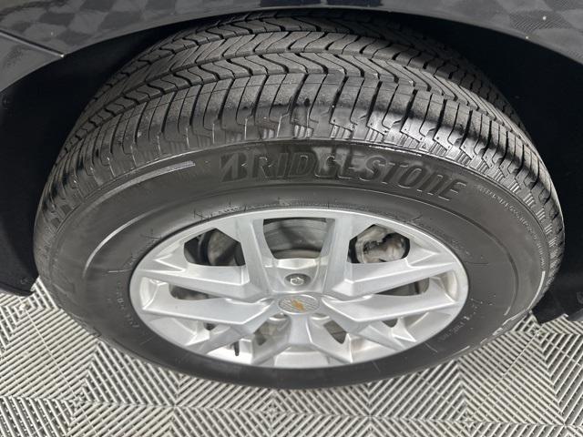 used 2024 Chevrolet Equinox car, priced at $25,474