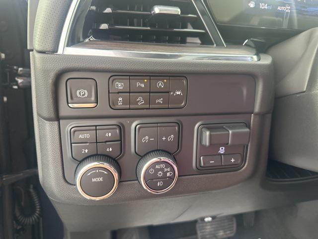 new 2025 Chevrolet Suburban car, priced at $90,510