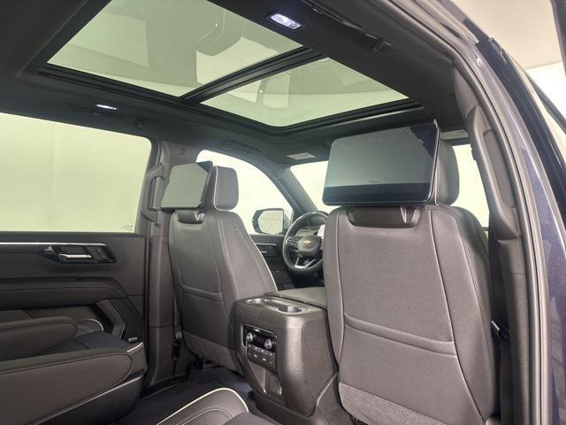 new 2025 Chevrolet Suburban car, priced at $90,510