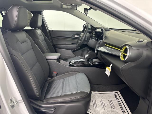 new 2025 Chevrolet Trax car, priced at $26,380