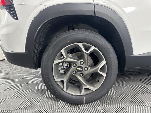 new 2025 Chevrolet Trax car, priced at $26,380