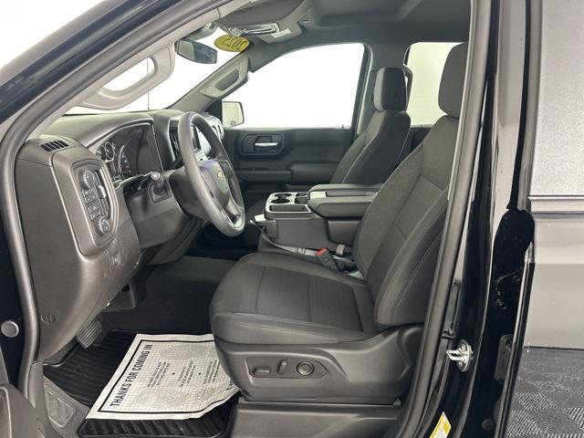 new 2025 Chevrolet Silverado 1500 car, priced at $48,660