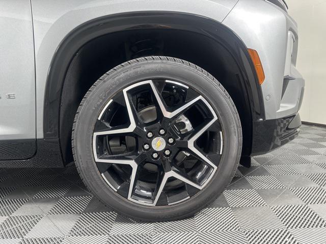 new 2025 Chevrolet Traverse car, priced at $58,795