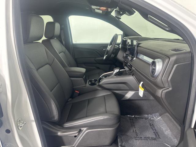 new 2025 Chevrolet Colorado car, priced at $43,365