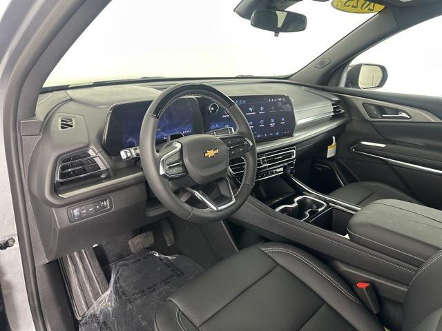 new 2025 Chevrolet Traverse car, priced at $49,630