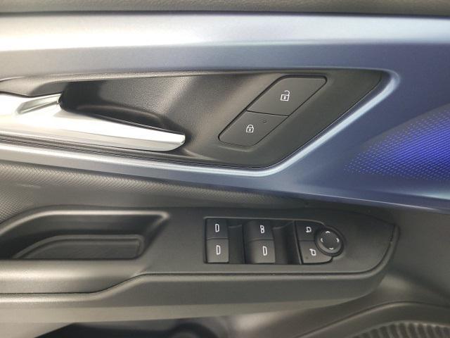 new 2025 Chevrolet Equinox EV car, priced at $45,890