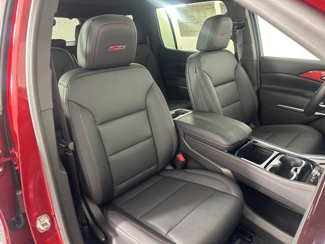 new 2025 Chevrolet Traverse car, priced at $56,200