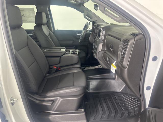 new 2025 Chevrolet Silverado 1500 car, priced at $45,195