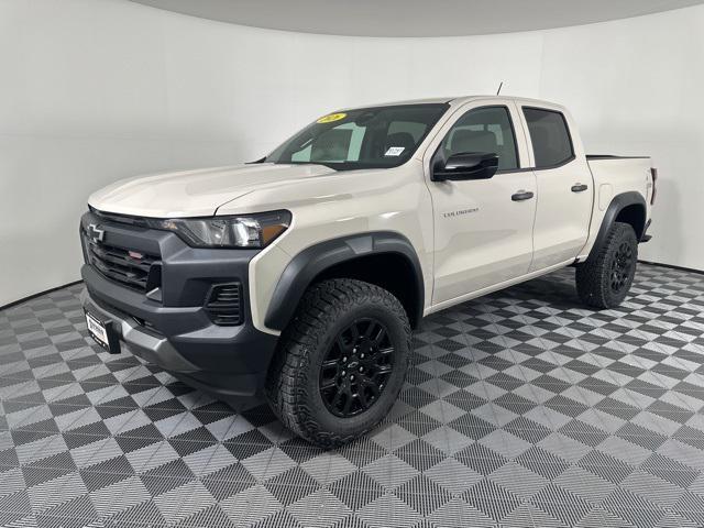 new 2026 Chevrolet Colorado car, priced at $42,690