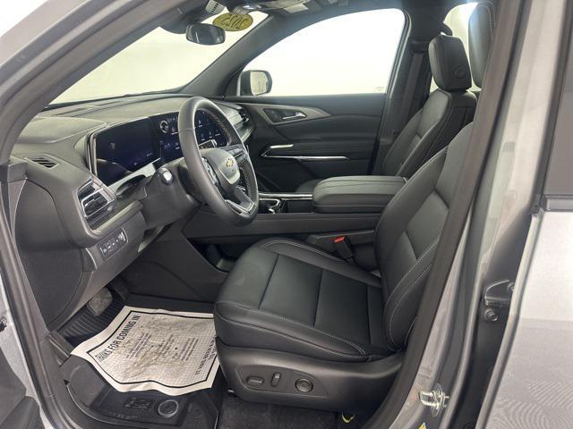 new 2025 Chevrolet Traverse car, priced at $48,545