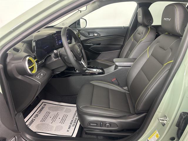 new 2025 Chevrolet Trax car, priced at $27,585