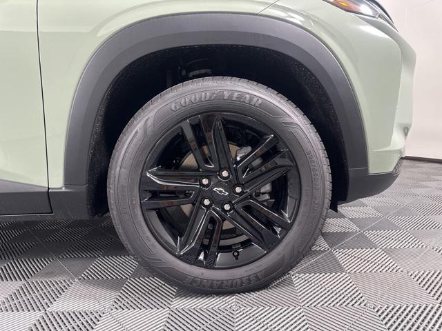new 2025 Chevrolet Trax car, priced at $27,585