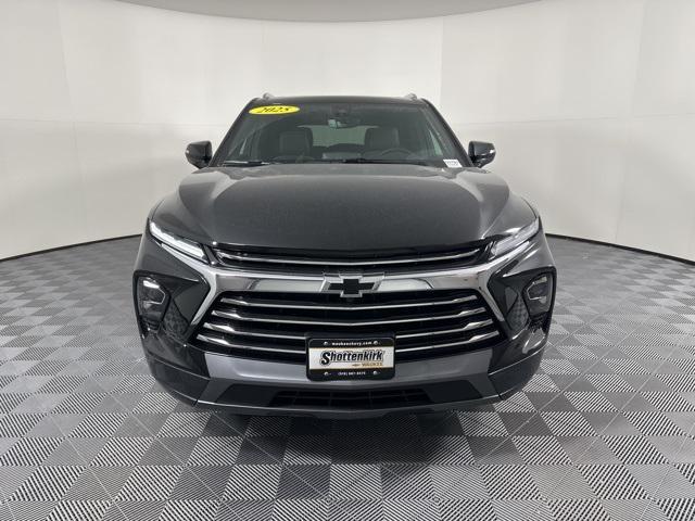 new 2025 Chevrolet Blazer car, priced at $50,515