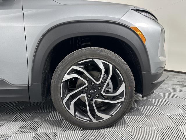 new 2025 Chevrolet TrailBlazer car, priced at $33,180