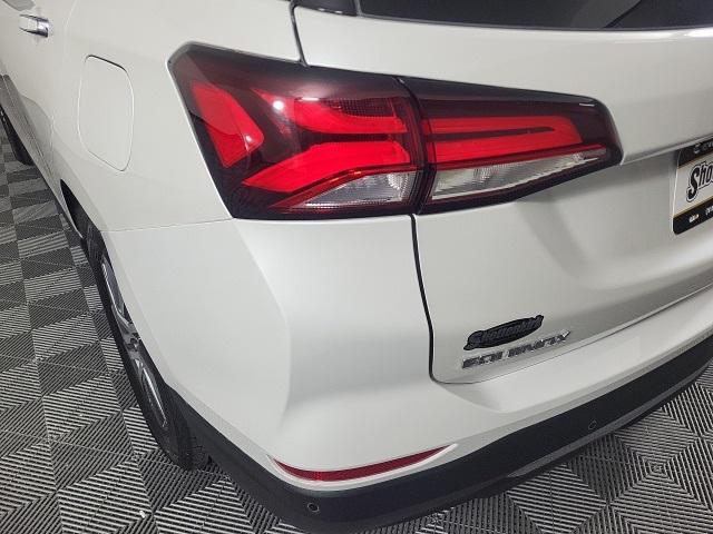 used 2022 Chevrolet Equinox car, priced at $29,327