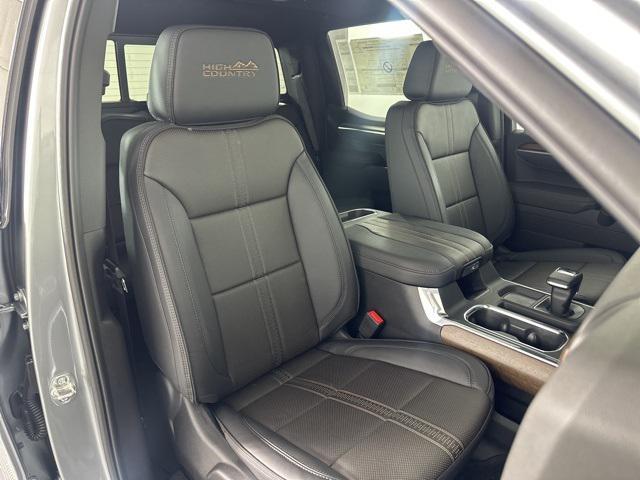new 2025 Chevrolet Silverado 1500 car, priced at $68,725