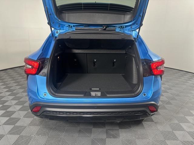 new 2025 Chevrolet Trax car, priced at $28,279