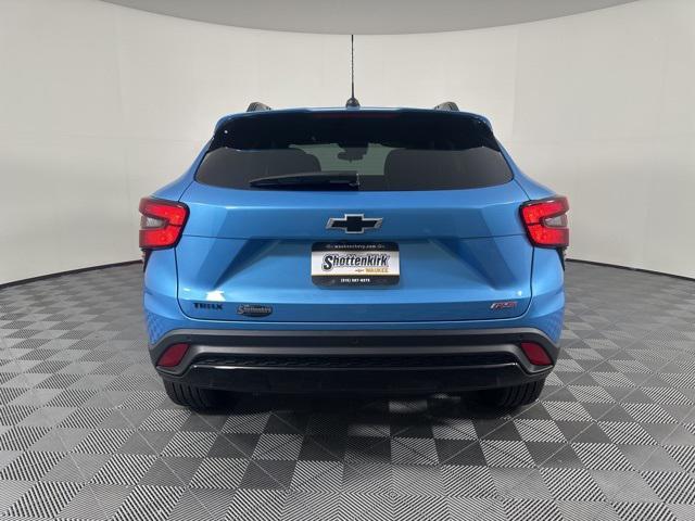 new 2025 Chevrolet Trax car, priced at $28,279