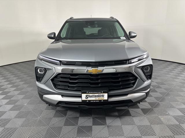 new 2025 Chevrolet TrailBlazer car, priced at $30,575