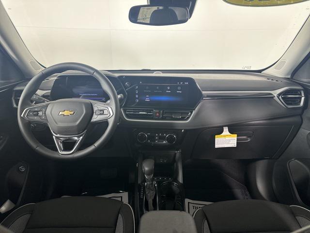 new 2025 Chevrolet TrailBlazer car, priced at $28,970