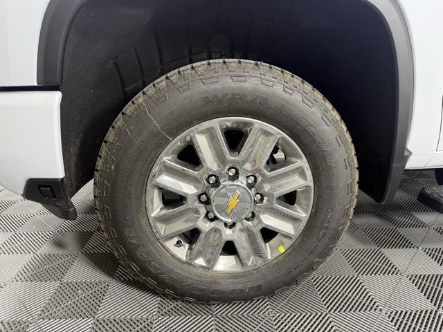 new 2026 Chevrolet Silverado 3500 car, priced at $90,740