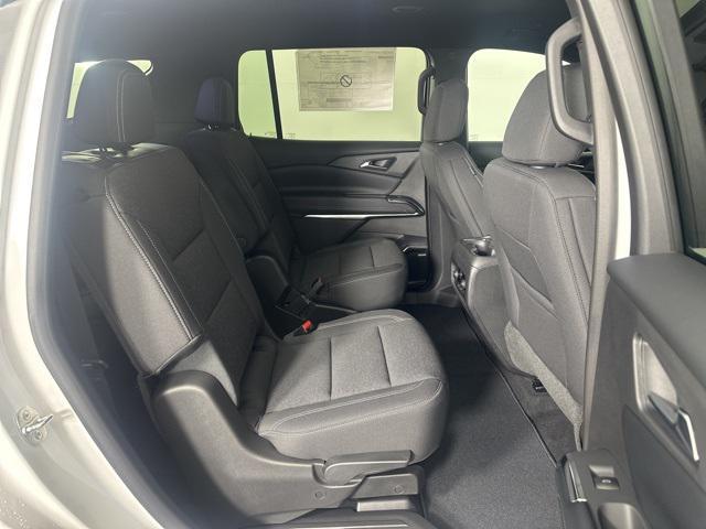 new 2025 Chevrolet Traverse car, priced at $50,915