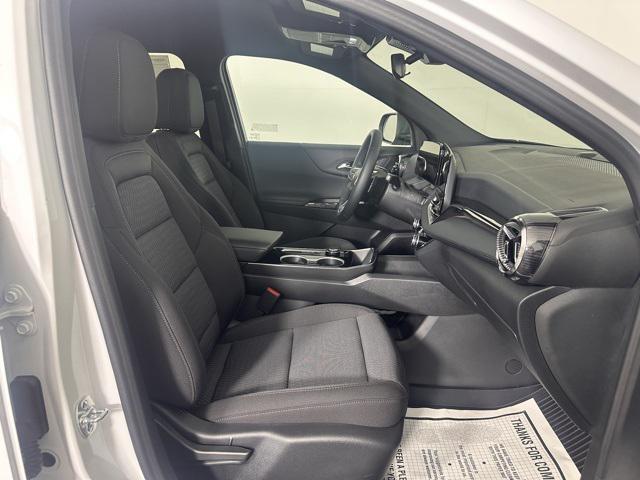 new 2026 Chevrolet Equinox car, priced at $30,245