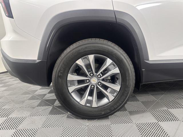 new 2026 Chevrolet Equinox car, priced at $30,245