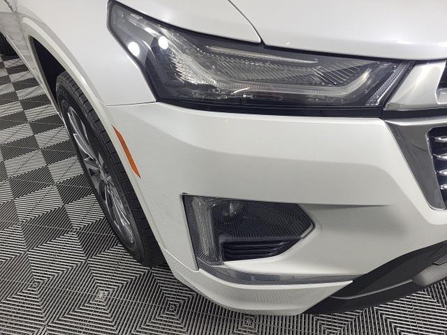 used 2023 Chevrolet Traverse car, priced at $43,065