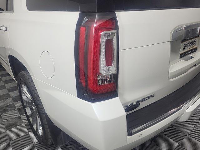 used 2016 GMC Yukon car, priced at $19,989