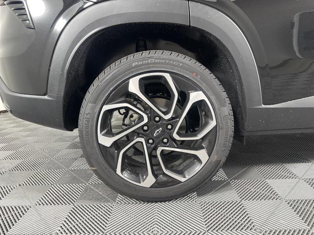 new 2025 Chevrolet Trax car, priced at $26,989