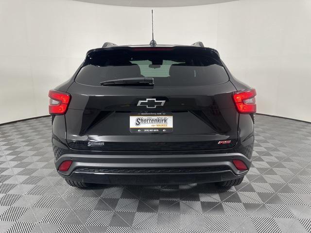new 2025 Chevrolet Trax car, priced at $26,989