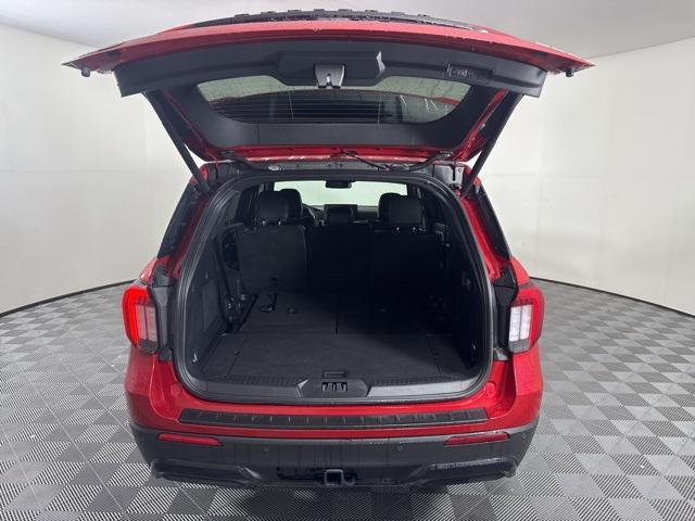 used 2025 Ford Explorer car, priced at $43,168